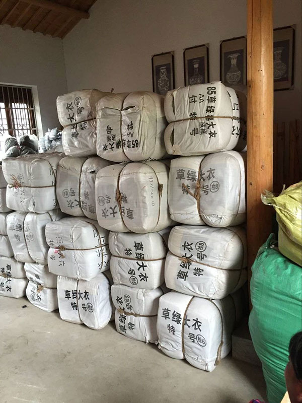 團(tuán)縣委青年企業(yè)家協(xié)會(huì)捐贈(zèng)物品3 團(tuán)縣委青年企業(yè)家協(xié)會(huì)捐贈(zèng)物品3